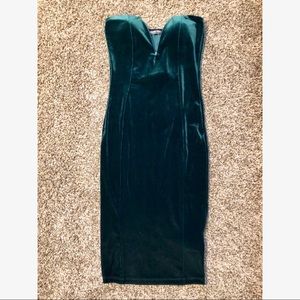 Emerald Green Fashion Nova “ Karah Velvet Dress”